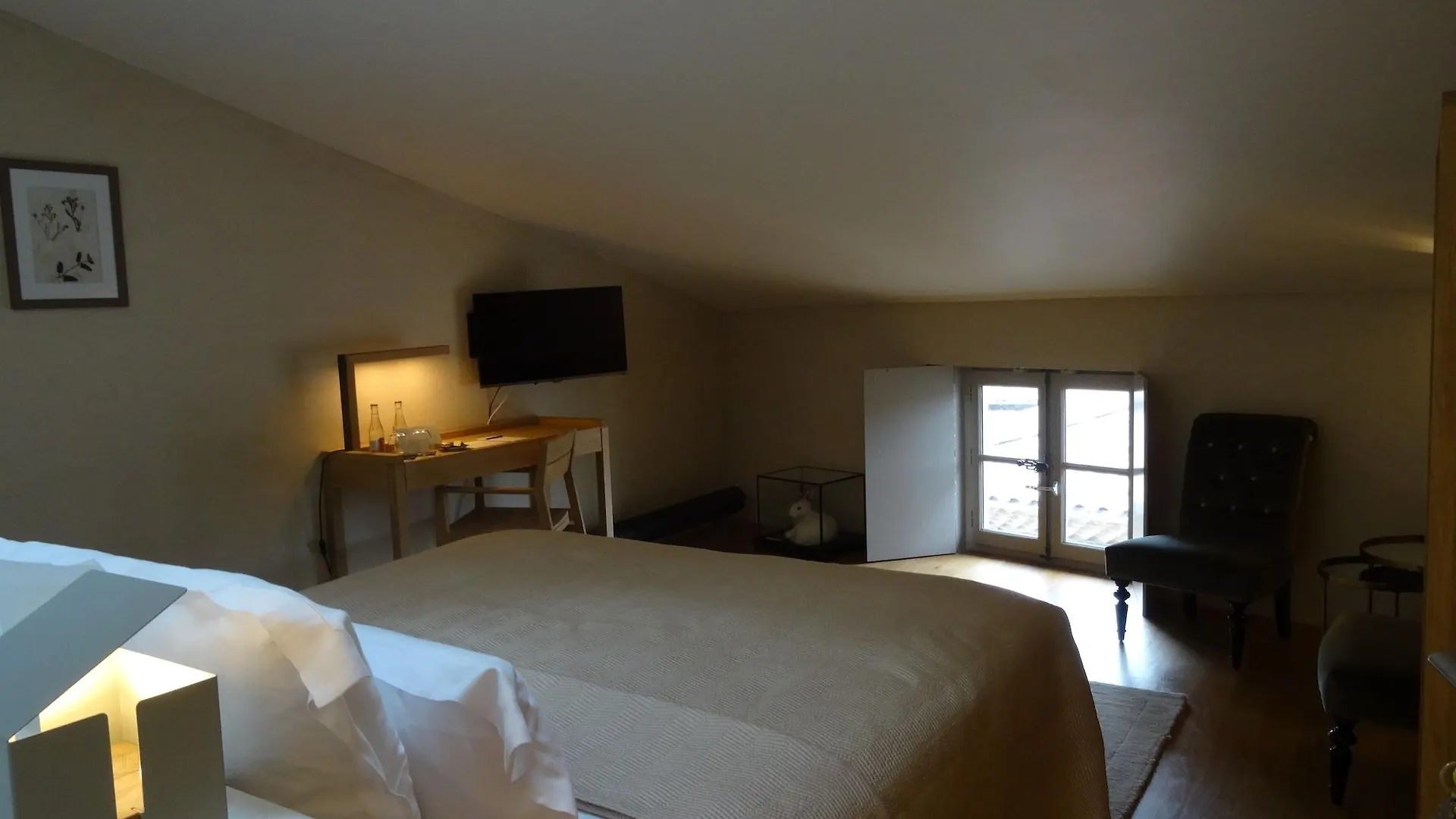 Hotel De La Villeon Tournon-sur-Rhone