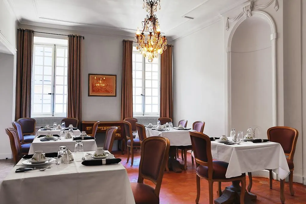 Hotel De La Villeon Tournon-sur-Rhone 4*,